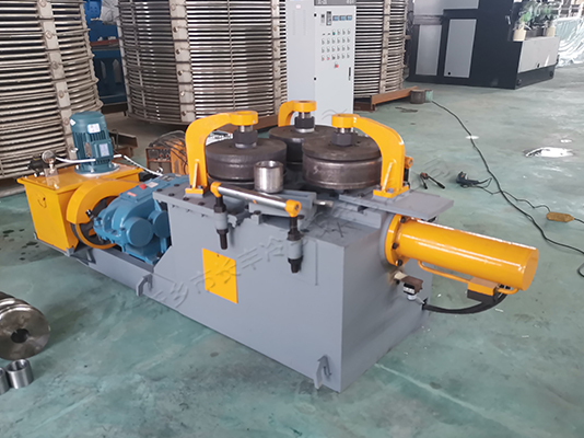 WFY3系列遙控液壓盤(pán)管機(jī)