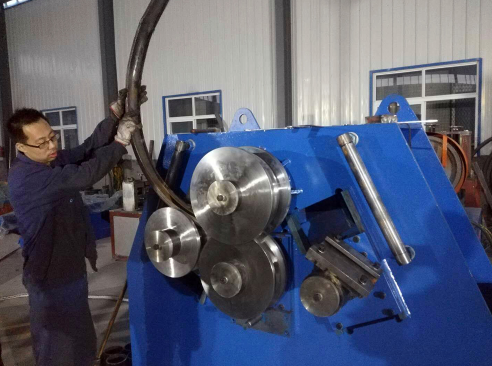 WFY4-100L盤(pán)管機(jī) WFY4-100L盤(pán)管機(jī)